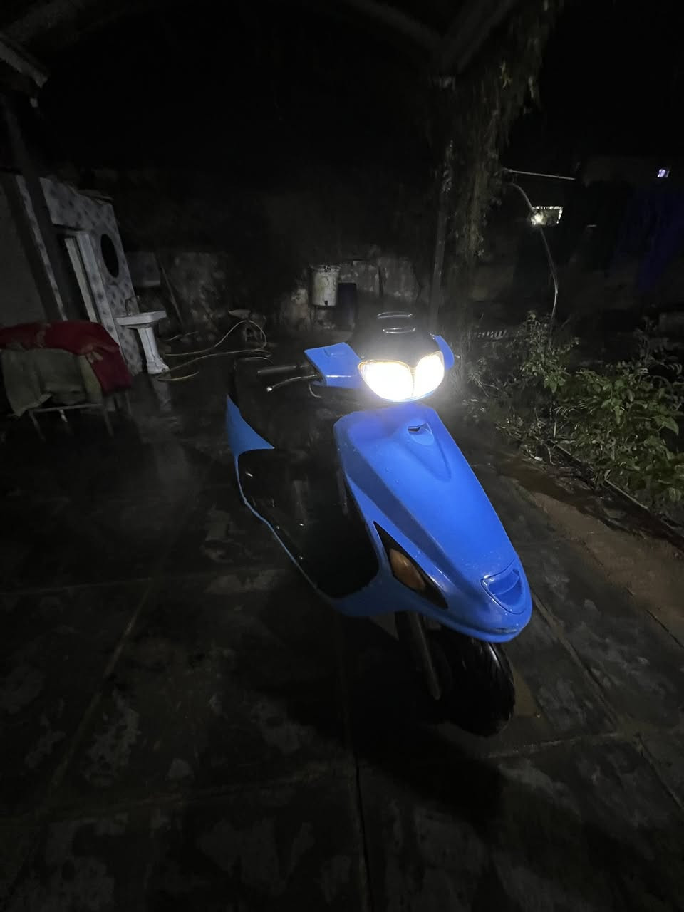 السلام عليكم للبيع دراجه فراشه مرتبه ونضيفه كهربائيات شغاله كلها الدراجه خرسه مالها صوت مفتوحه مره الباقي كله كفاله شاصي كفاله السعر 450 وبي مجال  التواصل  خاص او  علئ هذا الرقم ***********ا
