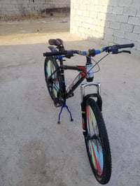 باسكل جبلي لللبيع حجم 26 مديل 22 الباسكل  نضيف احله من الصوره السعر 80...