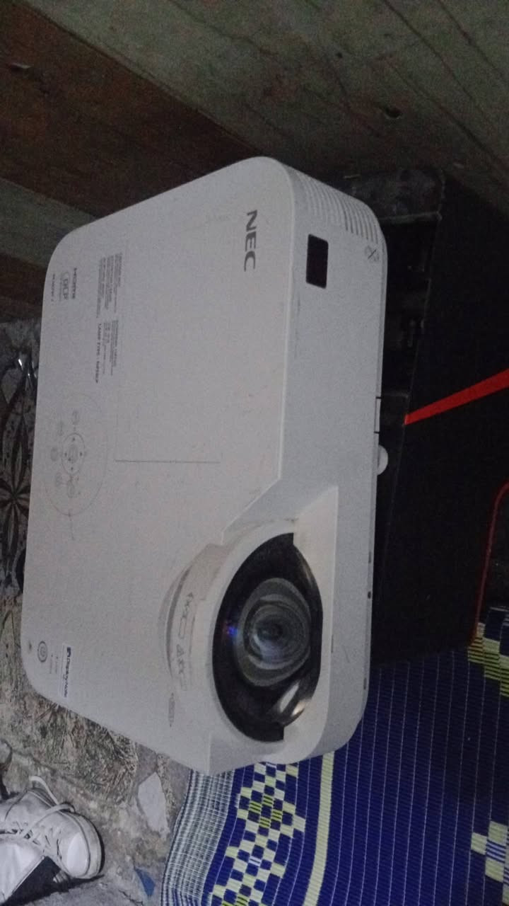 الجهاز باله كله شغال ...عرض صوره فوك ال 7امتار


**إذا كنت صاحب هذا الإعلان وتريد حذفه لأي سبب، رجاءا أرسل رسالة إلى الدعم الفني**