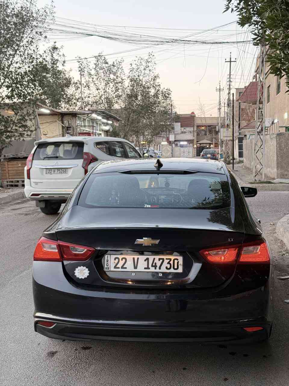 السلام عليكم ماليبو 2023 وارد امريكي رقم اربيل تحويل او وكاله بالخدمة حادثها موضح بالصور بدون دواخل ماشيه 39 ميل 
بيها هنا بالعراق باب مبدل ومصبوغ ونص جاملغ خلفي ايسر تصليح صدر مكينه كير تبريد مكفول 
السعر:138 وبيها مجال 
مواصفات:
بانوراما 
بصمه 
شاشه كبيره 
نضام كار بلاي 
كامره دواره 
قياده ذاتيه 
مثبت سرعه 
مانع انزلاق 
سايد بريك بصمه 
رادارات 
كشن كهرباء واحد 
تدفئه كشنات 

متواجد فيس بوك 
او الرقم :***********
