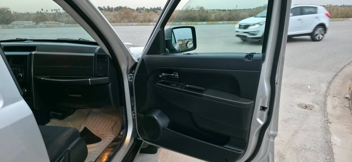 سلام عليكم
جيب لبرتي للبيع
موديل ٢٠١٢
السياره حادث امريكا جاملغ وبنيد بدون دواخل
وبيها شويه بارد باب العبري من جوه
تدفئه تبريد
السياره حلوه وجاهزه
رقم بابل بسمي
المكان حله
الرقم *********** اتصل وبيك خير ودلل
