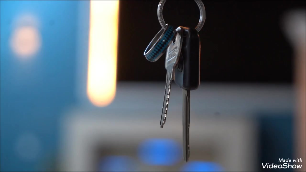 يعلن مكتب الرفاء الهندسي عن بيع وبناء الدور والمقاولات العامه وتشمل بناء وترميم وهدم وتخطيط وتصميم وعمل واجهات كل ما يختص بلبناء
هذا نموذج من العمل وهذا معروض ايظاا للبيع موقع الدار ام العظام شارع السده مساحه200متر للاتصال 
*********** باداره غسان النداوي
