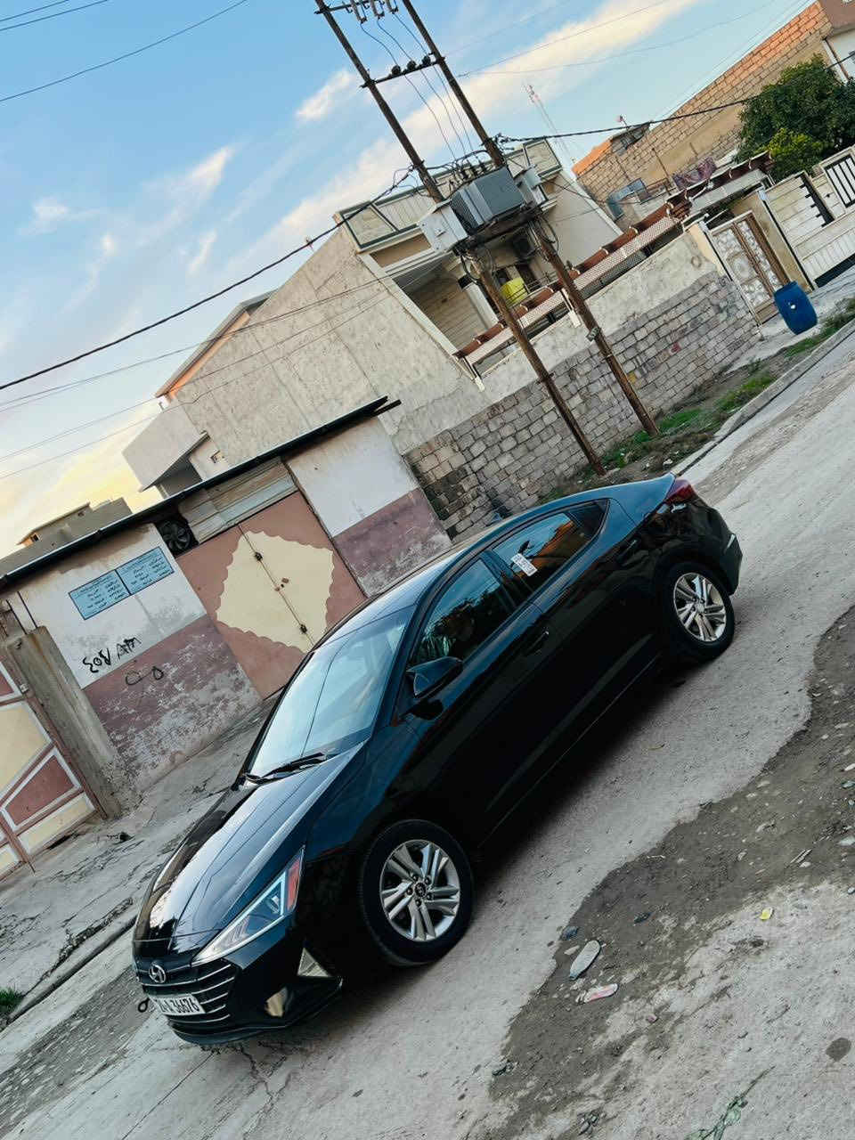 النترا 2020 السعر 122 قطعه وحده صبغ وقطعه تبديل محرك 20 دوش ماشيه 100 رقم دهوك للإستفسار *********** 
*********** سياره بلاش الشراي يتصل بيها مجال بسيط
