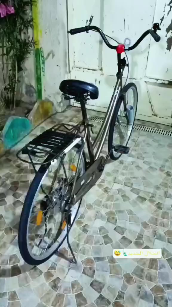 للبيع المو شراي يجي يكطع الي يشتري احطه علا راسي بايسكل موديل 16 بايسكل نضيف السعر خاص


**إذا كنت صاحب هذا الإعلان وتريد حذفه لأي سبب، رجاءا أرسل رسالة إلى الدعم الفني**