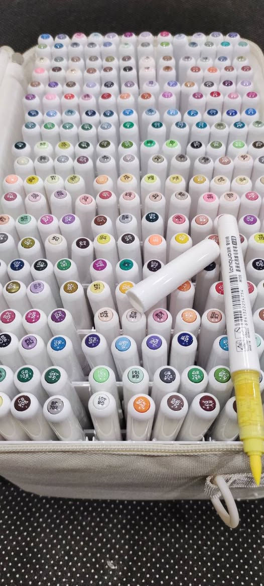 الوان وزنهن 8كيلوات فد شي ماركه 240قطعه المهتم ويعرف سعرهن يراسلني خاص


**إذا كنت صاحب هذا الإعلان وتريد حذفه لأي سبب، رجاءا أرسل رسالة إلى الدعم الفني**