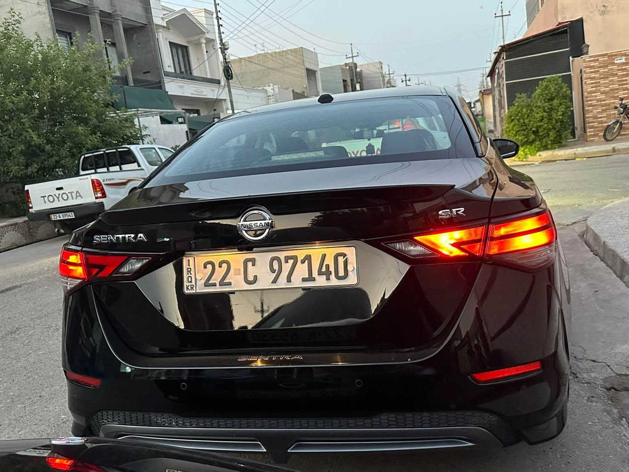 سنترا SR 2022 
61 مايل رويشتية گيرو مةكينة بةشةرت بشت و بيشى بةشةرت 
بوياغ : دةرگاى سايةقى بيلادى گوراوة دةرگاى پشتى سايةق سوبخة يةك بست جاملغى بيشةوةى تعديلة 
ئةرباك بةس شانى تةقية باقى هةموى بةشةرتة نةرمة تةزرةكي هةية 
سةيارةكى تابلي پاكة سةنةوى هةزة هةمو نوية أربيل, العراق


**إذا كنت صاحب هذا الإعلان وتريد حذفه لأي سبب، رجاءا أرسل رسالة إلى الدعم الفني**