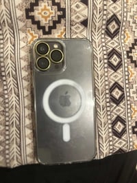 للبيع 13 برو ماكس ذاكره 256 بطاريه 73 كله على البلاد شرط هوه ماينطي سع...