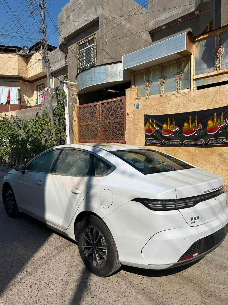 السلام عليكم بي واي دي دستروير 
اقصاد شركة 
مقترض وكفيل نفس البيت 
رقم بغداد وراعي بغداد 
تستلم مرقم كامل مع وكاله 
السعر اتصل وتدلل 
مكان السيارة بصره 
للاستفسار *********** البصرة, العراق
