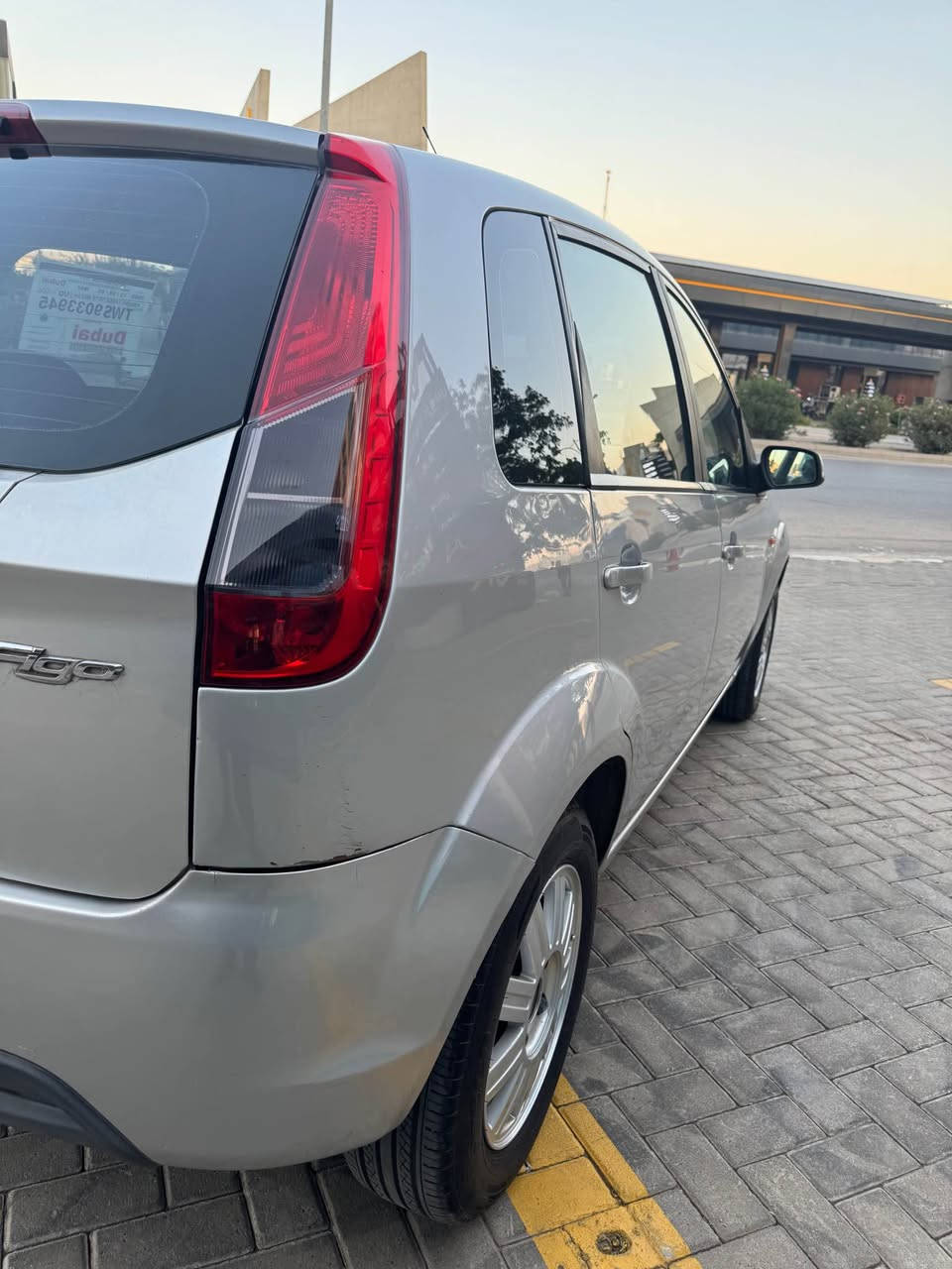 FORD FIGO 2013
فۆرد فیگۆ ٢٠١٣ نیڤا ٢ پارچەو ٢ پەڵەی بچوک بۆیاخە (بەبێ دەعم و لێدران) سەیارەکە زۆر ڕێک و جوان و بێ مەسرەفە.  گێڕ مەکینە تەبرید بەشەرت کوشن و ناوی سەیارەکە لۆک لۆکە 
ڕەقەم سلێمانی 21
مەرکەزی و سویچ کۆنترۆڵ و شاشە ئای پاد
٤ تایەی لۆکم بۆ بەستووە
تەقەو ڕەقەشی بەشەرت
سەنەوی و هەزە تازەیە تا ٢٠٣٠
شوێن :سلێمانی
سعری خوار هەموو بازار

66$ و مەجالێکییی کەم

*********** السليمانية, العراق
