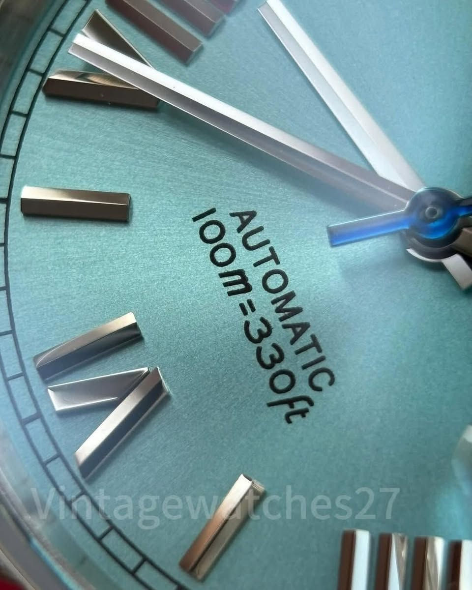 ساعة باجاني دزاين اصلي
اوتوماتيك + تكويك
مينة تيفاني لون مميز
ظهر كشف شفاف
قفل بحري
تاريخ شهر ويوم
ارقام رومانية مميزة
جديد كامل ملحقات
110


**إذا كنت صاحب هذا الإعلان وتريد حذفه لأي سبب، رجاءا أرسل رسالة إلى الدعم الفني**