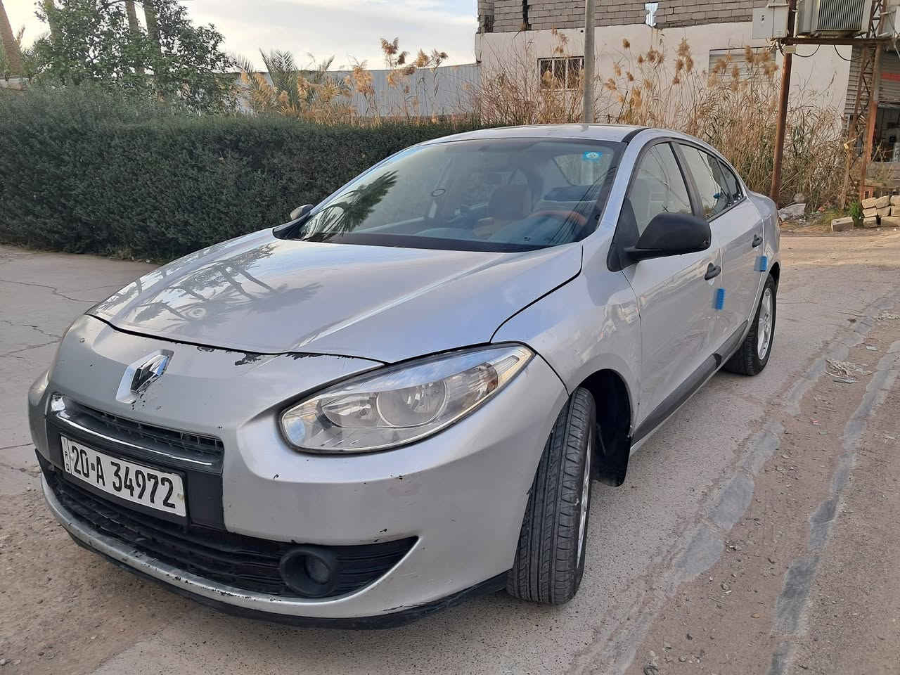 رينو ٢٠١٣ كير AT رقم جديد بيها صبغ جامرلغ خلفي مكان السياره بعقوبه استفسار هاتف ***********
