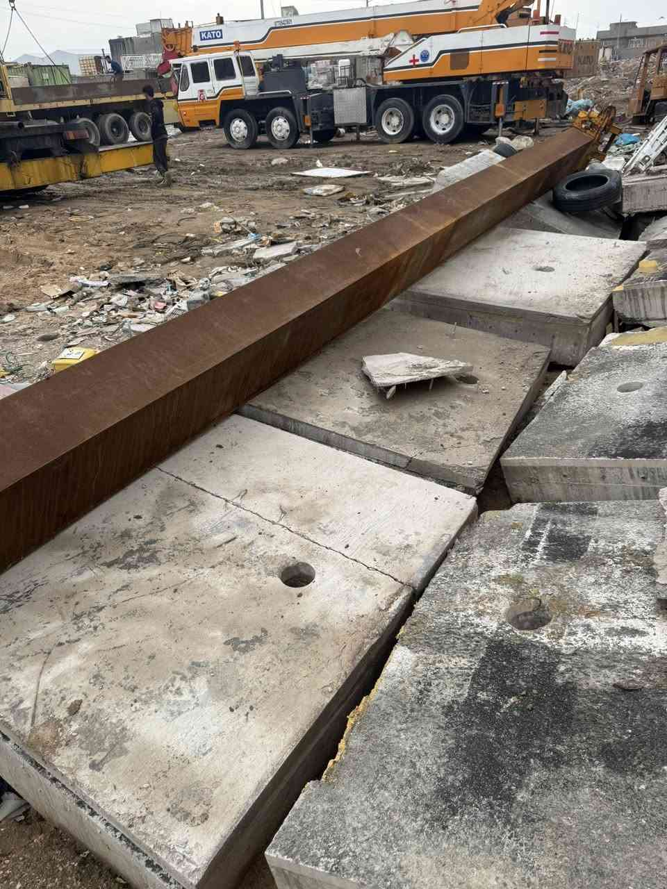 سلايت كرين تادانو 20طن 3قطع موديل 82 
***********
للبيع موجود بلبصره
