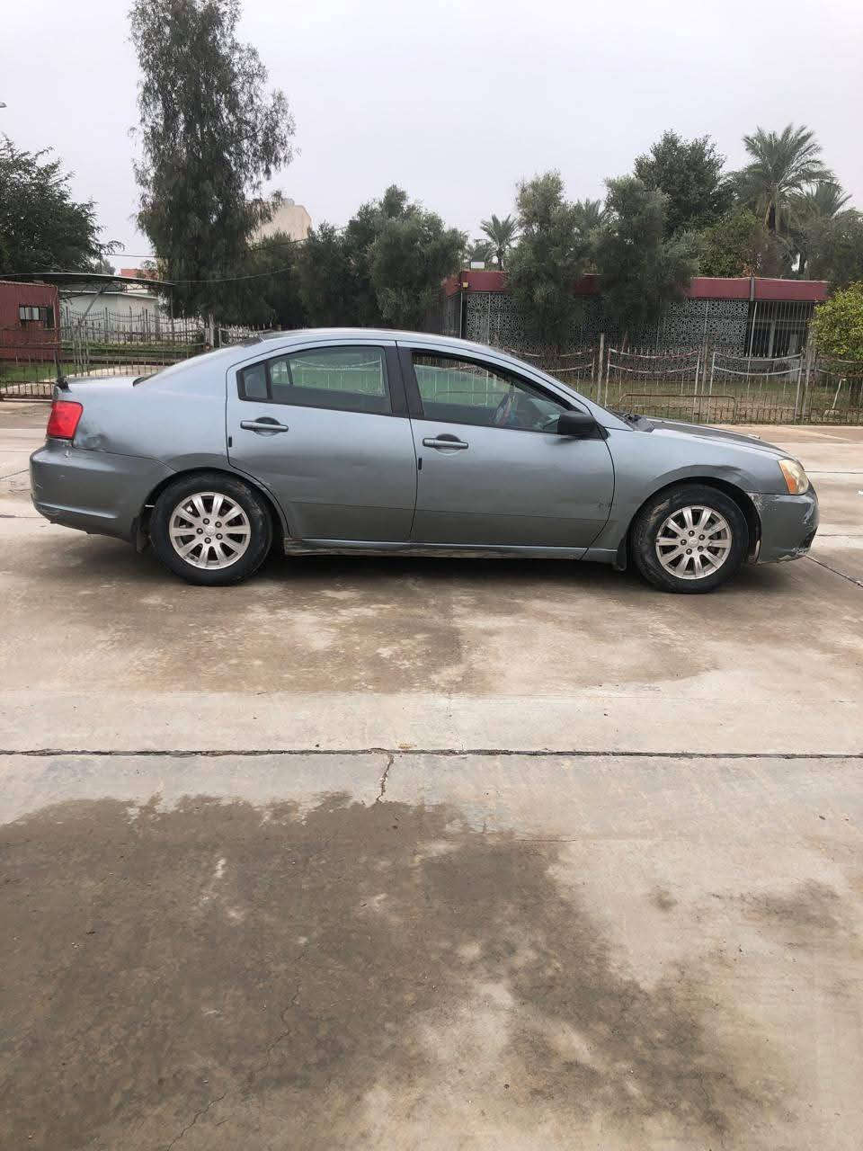 مسيبوشي گلنت وارد امريكي موديل ٢٠٠٩، اربعة ساندر محرك ٢٤٠٠،
رقم جديد، سنوية جديدة الى ٢٠٢٩ التحويل مباشرةً، 

تبريد وتدفئة خير من الله، راديتر جديد (خطين)، 

صدر جديد ( حاوية)، السياره بيه صبغ باب السايق والجامرلوغ بدون داخل بدون تبديل 

مازدات جديدة (تفصيخ)، 

باتري جديد، 

ميزانية وبلنص حاسبة، 

بطاين طخم جديد، 

تبديل دهن اصلي كله ( السياره عضمته حلوه)

تايرات جيده جدا

السعر اتصل *********** او***********… رقم ديالى حره السعر ٦٧ وبيها مجال قليل . السياره كله مواد احتياطيه اصليه . بالعافيه على المشتري
