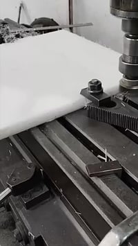 مكينة ضغط جبن • بوم • هندسة