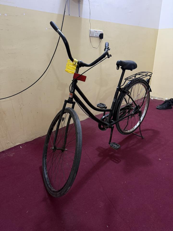 سلام عليكم بايسكل بناتي  حجم ٢٦
بايسكل جاهز ماناقصه شي السعر ٨٠ وبي مجال بسيط التواصل واتساب فقط ***********
