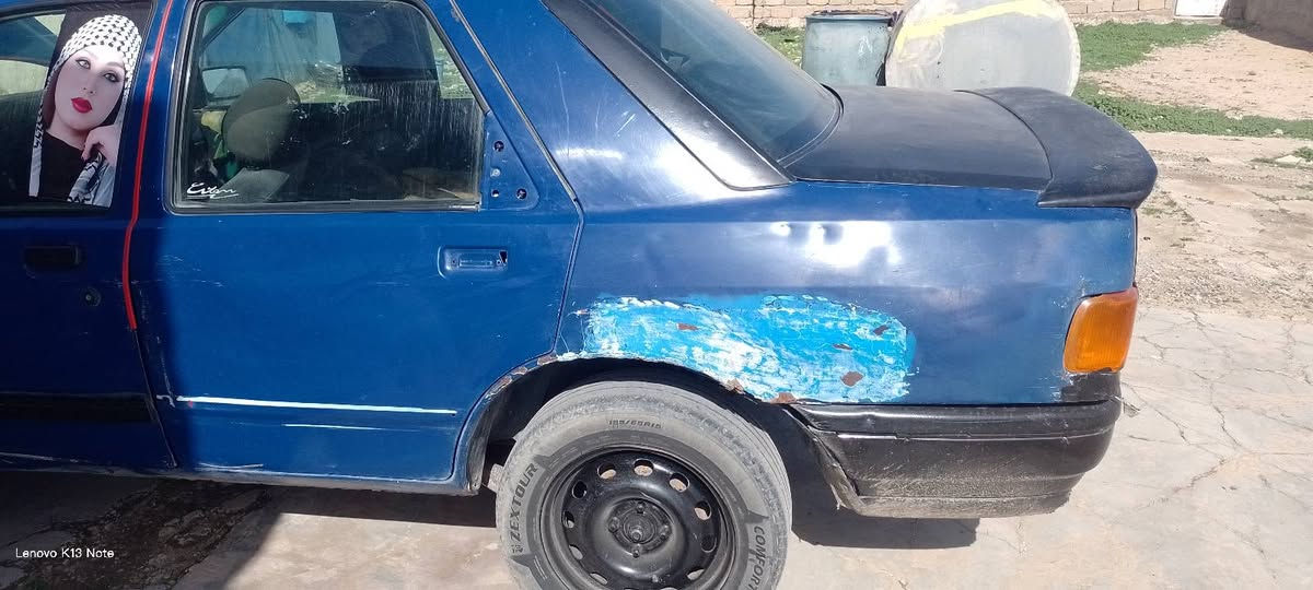 سلام عليكم فورت سيرة البيع  سيارة حلوة يعوزة ترتيب شرط تحويل محرك وكير شرط سعر مناسب 12 ***********
