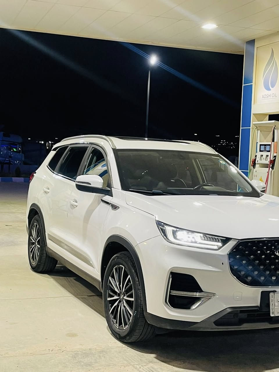 ئه دميني دل 💚
شيري مؤديل 2022
قه پات مواسه فات قيستي كؤمپانيايي له سه ره ته حويل ناكري به شه رتي مالي مه ده ني سه ياره كه. بؤياخي نييه 
سه ياره كه 96حه قيقي رؤيشتوه 
گيرو مه كينه به شه رت ده عامو ليدراوي نييه ته بريد ساردو گه رم 
هه موو گياني به شه رت 
4تايه و ويلي لؤكي له ژيره سه ياره كه مه سروفي هيج تيا نييه 
شوين 'چمچه مال
ژم '***********
***********
نرخ' 90مه جال
