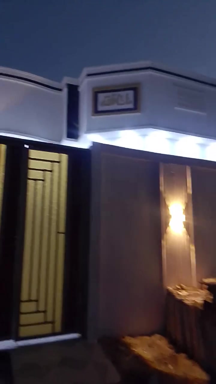 ***********   ***********
