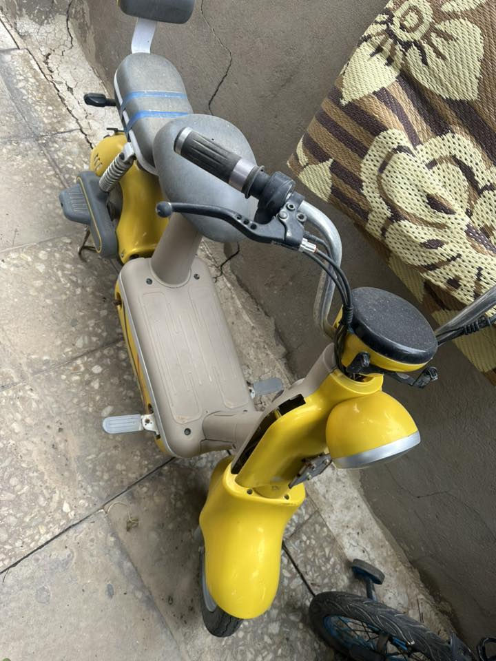 للبيع دراجه شحن عاطله مااعرف عطلها مكانه بغداد ***********
