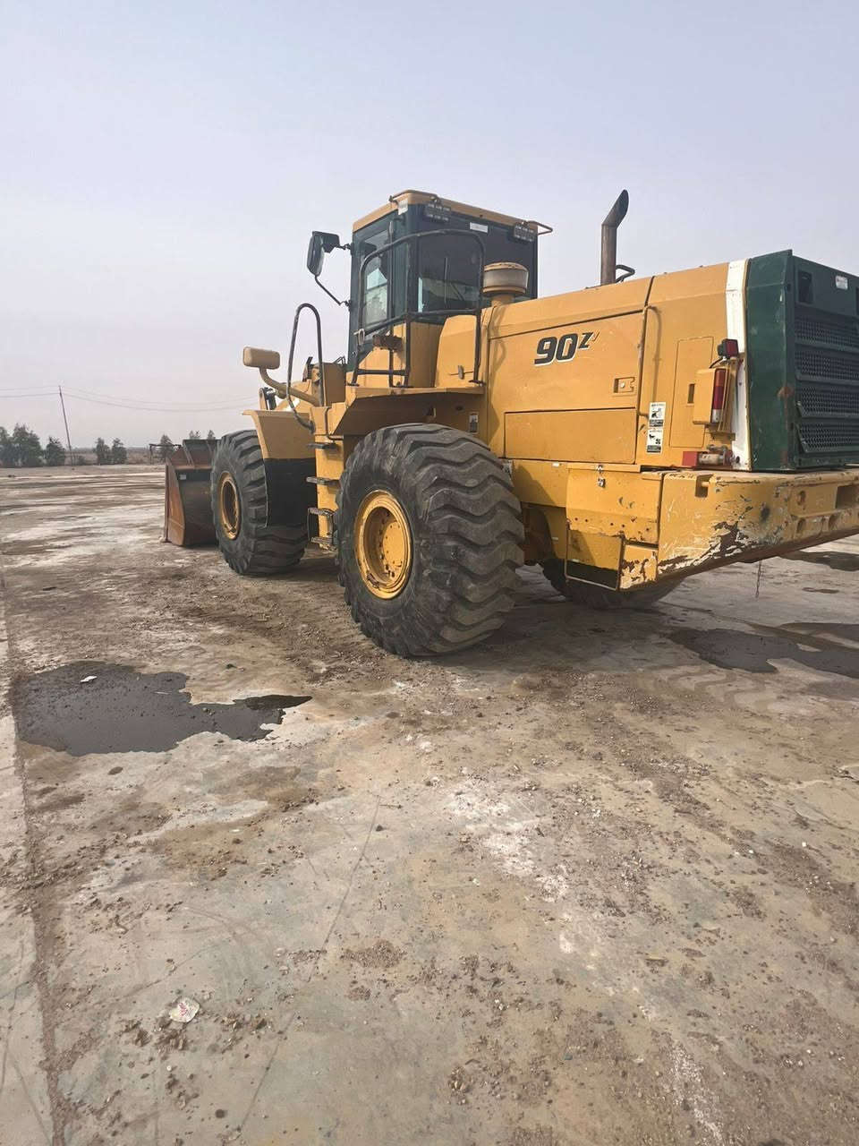 السلام عليكم
شفل للبيع حجم 90 موديل 2006 
ارقام نجف تحويل مباشر 
الشفل مكفول كفاله عامه 
السعر 425$ وبيه مجال شي بسيط 
الهاتف ***********
المكان الرمادي
