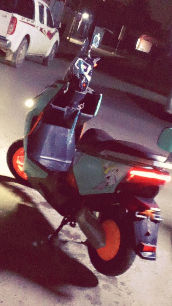 دراجة سكنس جبلي شحن دراجة عليهة الاعتماد تاخذها وراسك بارد سعره750وبيهة مجال بس نقصهة كفرات جانبية لان انكسر واحد وذبيتهن  مكاني بغداد جسر ديالى