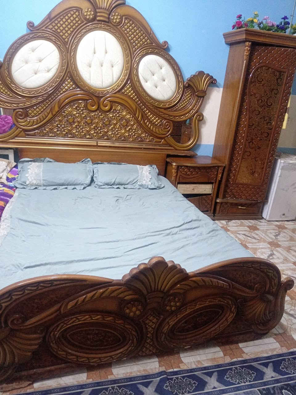 غرفة تفصال ثكيله موسوكيه عوزهه سجج للمجرات والقطعه مال المجر موجوده مفصلينه ب 4اريده مليون وربع وبيهه مجال


**إذا كنت صاحب هذا الإعلان وتريد حذفه لأي سبب، رجاءا أرسل رسالة إلى الدعم الفني**