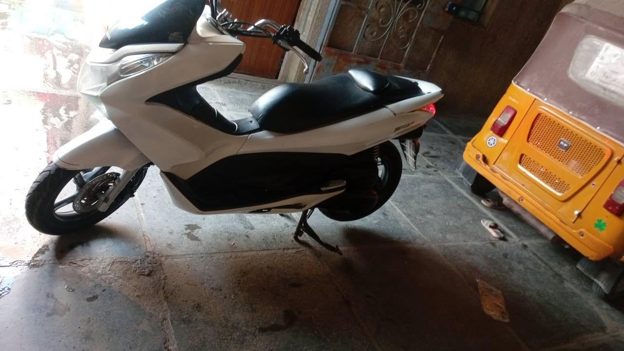 السلام عليكم دراجه لبيع بي سي اكس نضيفه كامله من كلشي مكفوله لسعر مليون 250  الحسينيه مال الراشديه رقمي ***********
