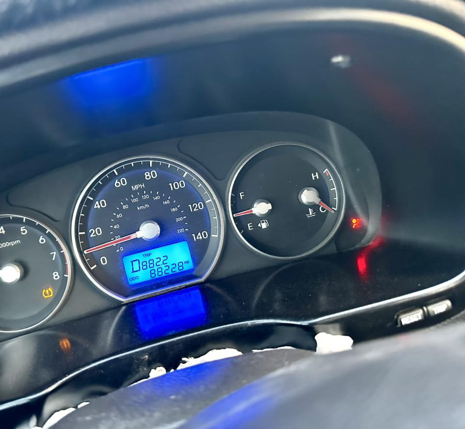 سنتافي 2011 محرك 2400 دوش جديده مكينتها دواخل ماشيه 90 الف بيها قطع صبغ سونارها بالصور السعر 130 بيها مجال باسمنا بغداد مكانها ميسان للاتصال ***********
