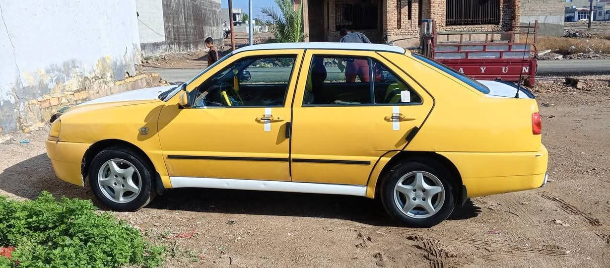 السلام عليكم كوين 11 للبيع نضافة خير من الله هزة جديدة رقم انكليزي مصفرة هيئة وغرامة سيارة خير من الله مال بيت كير عادي محرك وكير مكفولات سيارة خارج وداخل نضيفة لايت زنون شاشة  السعر 34  بيهة مجال حك الجية العنوان ديالى الغالبية سيف سعد ***********
