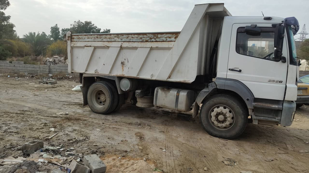 للبيع تك اكسور 2005محرك 6 كير 4×4 رقم بغداد مكان السيارة بغداد الدورة للاستفسار اتصل  ***********
