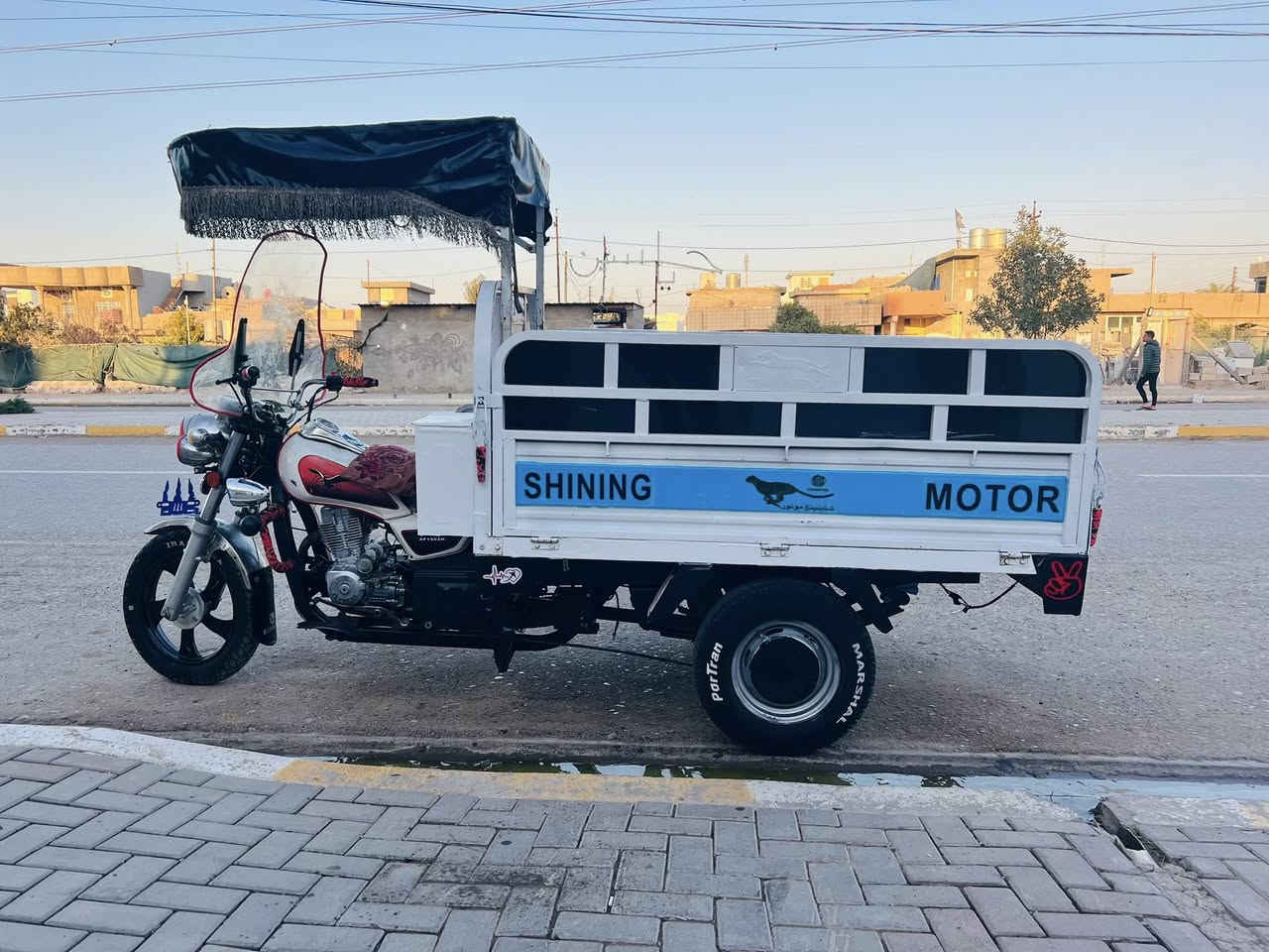 للبيع ستوتة موديل 22 محرك بلادي فحل قلاب سلف كهربايات كل شغال تايرات جوبلس ستوتة نضيف مال جناي ما تصرف عليهة الف داخل مغلف بليت سعر 1250بيه مجال قليل 
***********
