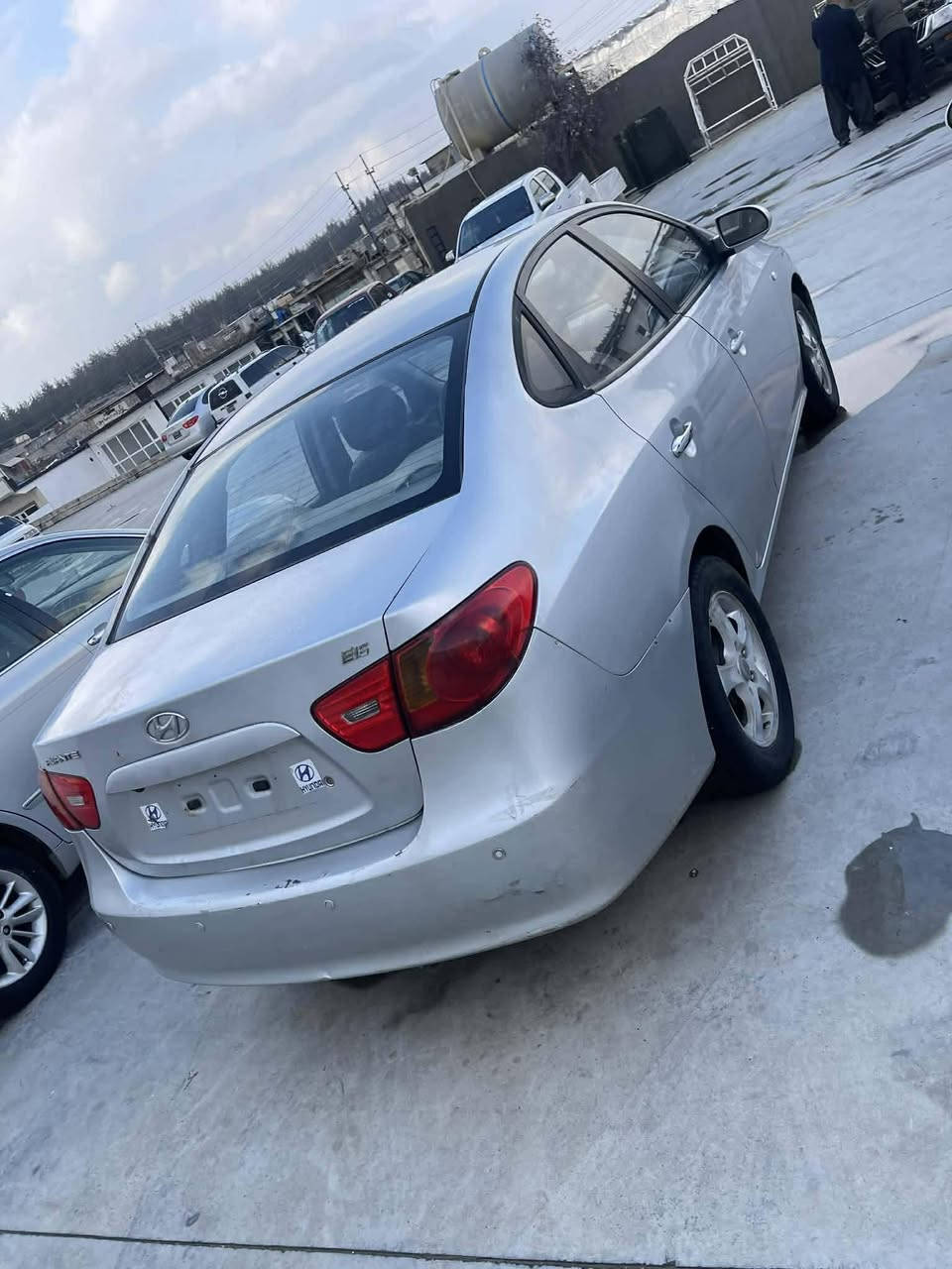 هۆندا ئەڤانتی  مۆدێل 2008  شاشە ئایباد کامێرا
مەکینە 16 دکشن بەرز خاوێن مالی دۆست ، گێڕ و مەکینە بەشەرت ، پێش و پشتی کەپسە لێدراوی نیە ،  ، قەپ و قوپی نیە، کەڤەر گۆڕاو نیە  کێشەی مەدەنی بەشەرت
نرخی 45 گەڵا و مامەڵەیێکی زۆر کەم
*********** , viber Whatsapp
