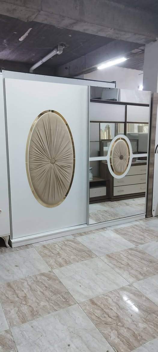 السلام عليكم  زبائنه الكرام👑معرض المصطفى لبيع غرف النوم 🔥التركي ومستعدين لشراء كافه الغرف النوم💯  المستعمله غرف نوم_تركي اخو الجديد 8قطع 💁‍♂️
مستعدون بتجهيز اثاث بيت كامل✨ وشراء  اثاث بيت كامل
 العنوان كركوك💥 القادسيه الثانيه شارع ابو وليد للاستفسار اتصال ع رقم /***********//***********
