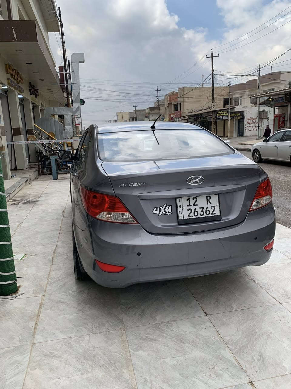اكسنت خليجي موديل 17بدون ضرر مكينا كير شرط وضع شركه كابون  بنزين بيها شرط  التحويل سنويه 27 هزه الى شهر الرابع سعر 100
***********
