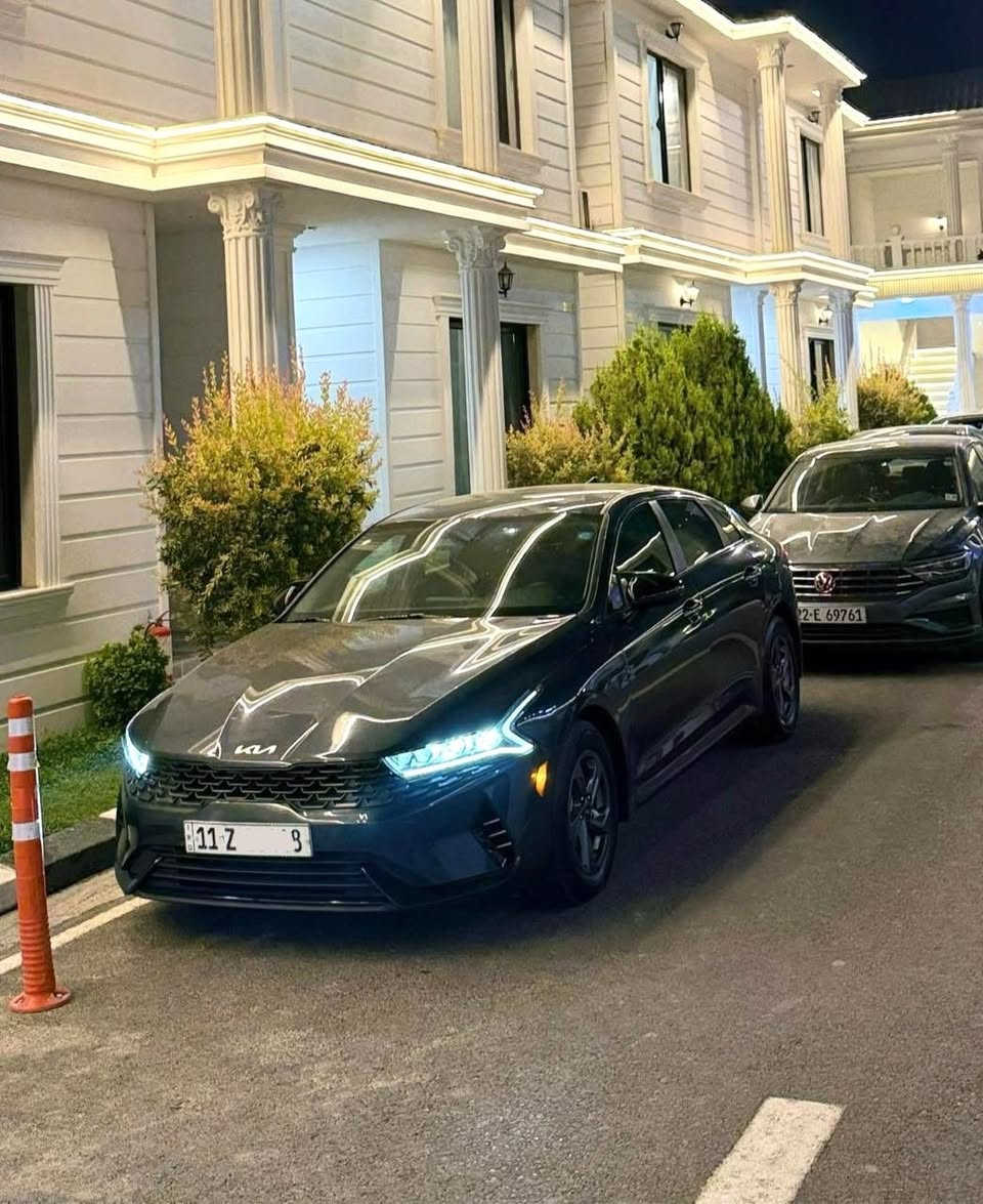 لسلام عليكم
للبيع كي 5 وارد أمريكي  موديل 2023 ماشية 29  رقم بغداد معوقين لمعوق شاب ايسويلك وكاله (عامه) بس تخلص المده تحوله باسمك 
حادثه جدآ خفيف فقط الصندوق امصلح ولا قطعه امدله ضربته خلفيه وباقي كله كفاله 

المواصفات

1- محرك 1600 تيربو  

2- خمس كامرات

3- بصمه تشغيل عن بعد +جنطه 

4- كشنات جلد

5-بصمات بيبان جنطه

6-نضام تحديد مسار ومثبت سرعه 

7- رادار 360 درجه

8- حساس اماي خلفي

9- زنون عالي ناصي شاده اله بورقتين جدآ عالي 

10- شاشة كبيره

11- الشاير يمين ويسار كامرات بالدشبول

12- نضام السماعات BOSE دمام

13- 5 ويل كب كروم حجم 18 

14- هند بريك بصمه

15- بريك اوتو هولد

16- 5 انظمة قياده

17- تبريد منفصل السايق عن الراكب

18- تبريد لمس نظام اوتو

19- بردات خلفيه شركة

20- تبريد قطعتين امامي خلفي

(السعر 165 ورقه ) وبيه مجال حك الجيه  

مكان السياره البصرة

رقم  ***********

'
