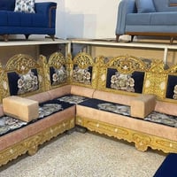 ديوان ملكي • 9مقاعد • ضمان5سنوات