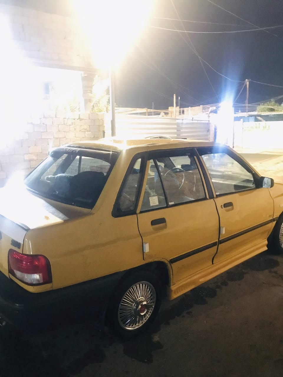 سلام عليكم سايبه موديل11 سياره كله شغاله ماه نقص السعر١٨وبيه مجال وللمراوس رقم***********
