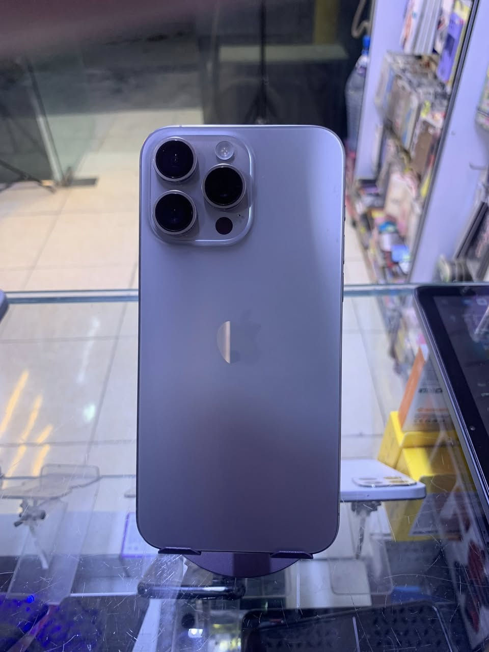 السلام عليكم ايفون 15 برو ماكس بطاريه 85 الجهاز شرق اوسط كارتونه مطابق
ذاكره 256 السعر مليون و 100 وبي مجال بسيط المكان حي الجامعه


**إذا كنت صاحب هذا الإعلان وتريد حذفه لأي سبب، رجاءا أرسل رسالة إلى الدعم الفني**