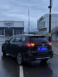 نيسان روك • ٢٠٢٠ • ٨٢١١٠ ميل