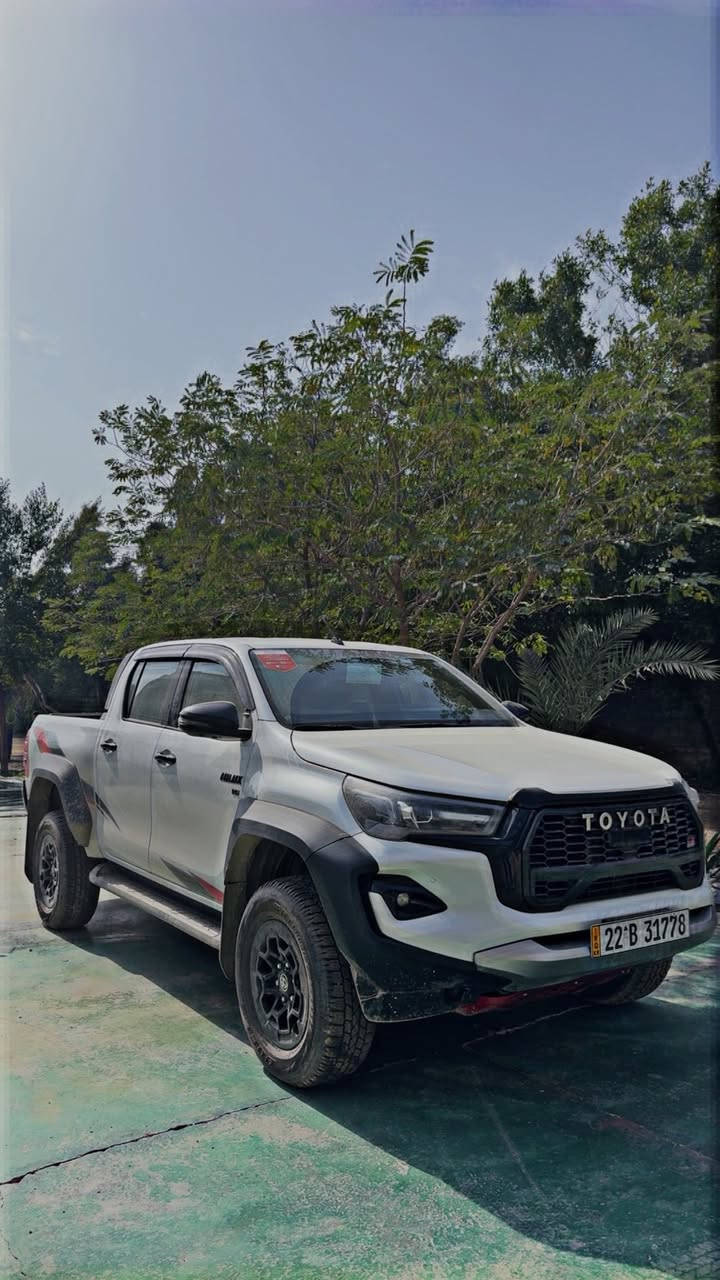 سلام عليكم هايلوكس GR موديل 2025 ماشي ٢ الف بعده بحالة الوكاله وسياره ضمان شركة ساس تريد تحويل ثاني يوم 
*********** الاستفسار اكثر
