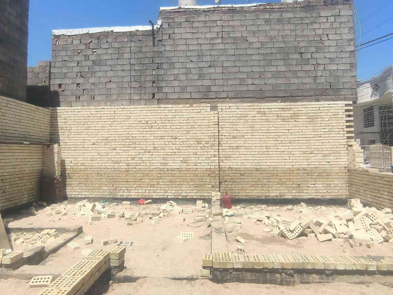 سلام عليكم خلفه بناء شغل درجه اولا اسعار مناسبه داخل كربلاء فقط رقم واتساب ***********
***********
