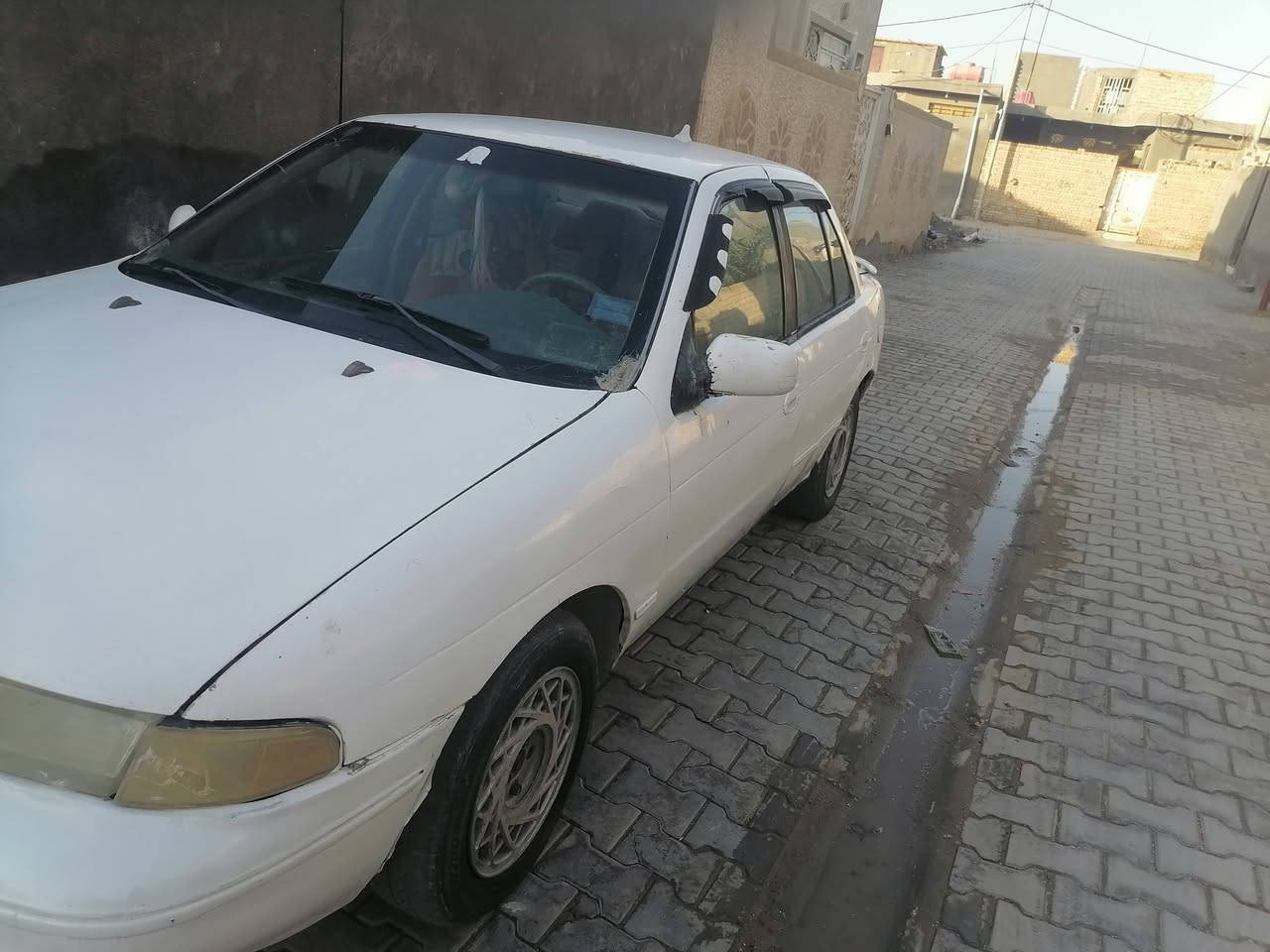 سلام عليكم للبيع موديل 93 رقم نجف الكليزي هزه جديده مثل ماموضح بالصوره امامكم كير عادي السعر 24وشريا يتصل وبي خير ودلل قضاء الرميثئ ***********
