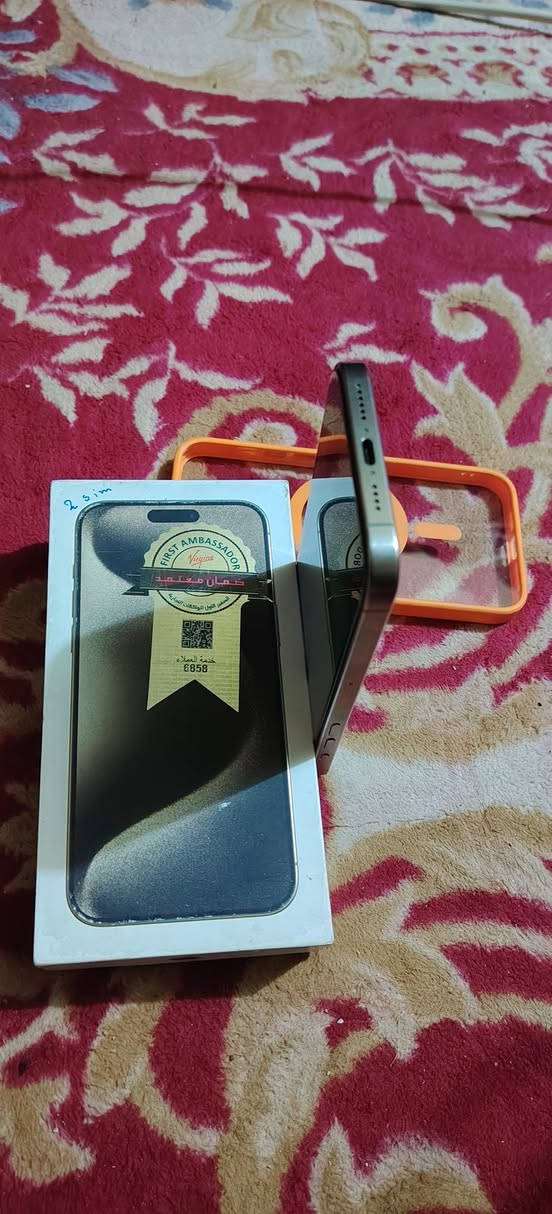 السلام عليكم موبايل للبيع ايفون15 برو ماكس ذاكرته 256 بطاريته 85 دبل شريحه نظافته 100% ملحقاته كامله سعر 1,100 وبي مجال عنوان بغداد الشعب الاستفسار على هذا الرقم ***********
