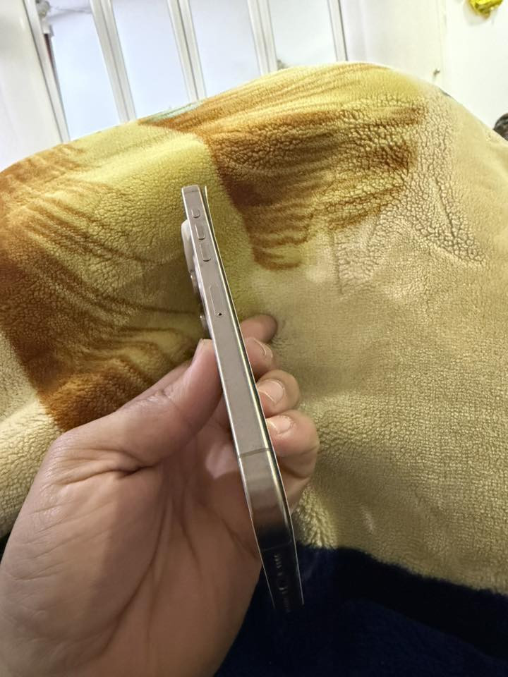 سلام عليكم آيفون 16 برو ماكس ضمان ماستر اخو جديد بطاريه 87‎%‎
ذاكره 256 كامل ملحقات بيع فقط مكاني بابل ***********
