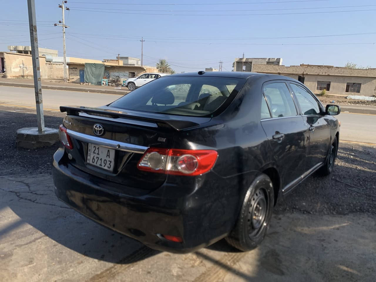 للبيع كورلا #موديل 2011 رقم سليمانيه هزه سنويه جديده
صدر تايرات امامي شديتهن قبل اسبوع 
#بدون صبغ بيها بارد بالباب الخلفي اليمين 
وبراس الچاملغ الامامي اليمين أربع اصابع 
سياره حلو تبريد تدفئه شرط #مواصفات 
فتحة سقف تحكم استيرن 
بيها تقيليم بالبونيد مثل ماموضح بل صور شرط بدون ضربه 
#السعر 115
(بيع نقد فقط بدون مراوس او قسط)
للأستفسار اكثر.📞 .***********
(العنوان:الشرقاط اسديره)
