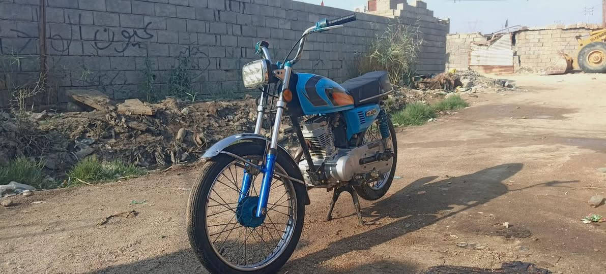 سلام عليكم درجة لبيع نامه شلامجه محرك مامفتوح السعر500وبيه مجال قليل مكاني گرمه علي رقم ***********
