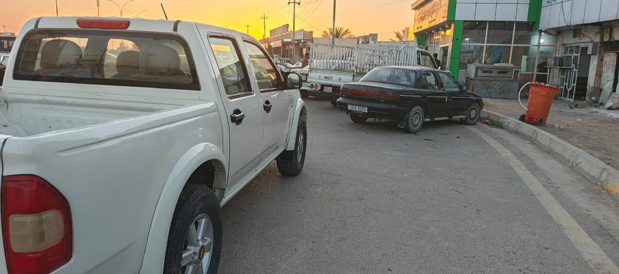 لوف للبيع موديل 2005 سياره جاهزه من كلشي تبريد ويه لسويج سياره مصبوغه للجمليه تخم تاير ويلكب سياره مرقمه بغداد ورقم جاهز تحويل ثاني يوم العنوان عامريه صمود للاستفسار ***********
