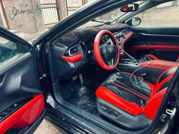 السلام عليكم كامري امريكي ٢٠١٩ xse فول مواصفات
محرك ستة سلندر 
بانوراما 
داخل احمر 
تبريد قطعتين 
ثلاجة 
تحديد مسار 
فول تحكمات 
كشنات كهرباء 
رادار ٣٦٠ درجة 
اوتو هولد 
نظام صوت jBl 
نقطة عمياء
السعر 194 وبيه مجال 
وباقي مواصفات ال xse معروفة تراي للبصرة 
حادثها جاملق وباب خلفي عكس السايق رقم الشاصي موجود بالصور موقع السيارة بغداد
‏‪***********‬‏
