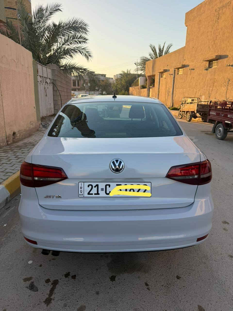 سلام عليكم جيتا موديل 2018 خليجي محرك 2000 تنفس طبيعي المرغوب تكسي مطار قطر  صبغ عام  رقم سليمانيه جديد دولي سنويه جديد لحد 2031 هزه جديده بسمي السياره صدر اماي خلفي جديد تدفئه تبريد كله شغال ..  السعر  110$ وبيهه مجال    مكان السياره ديالى دلي عباس قضاء المنصوريه الاتصال ع رقم ***********
