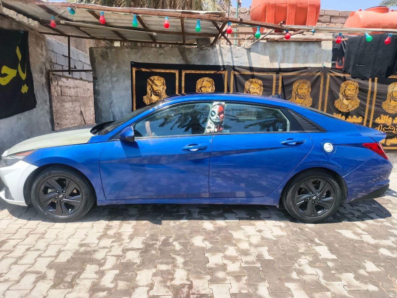 النترا 2022 لون ازرك
رقم بصره بسمي سياره حره
مواصفات SEL

تحديد مسار

حساسيات جانبيه 

قياده ذاتيه

رادار

٣ انظمه

تحكمات

كامره خلفيه 360 

تشغيل عن بعد

بصمه

داخل اسود

ويل كب اسود تخم تاير جديد

محرك ٢٠٠٠ دوش

و بعد بيها مواصفات

اير باك طاك

مع تبديل جاملغ وبنيد 
***********
سعر 122بيها مجال حك جيه
كير مكينه كفاله